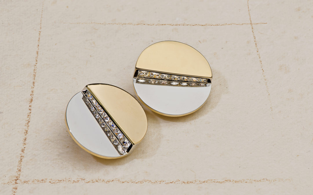 Boucles d’oreilles époque moderniste or, platine et diamants